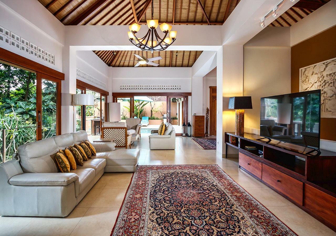 Villa Kembar Ubud Esterno foto