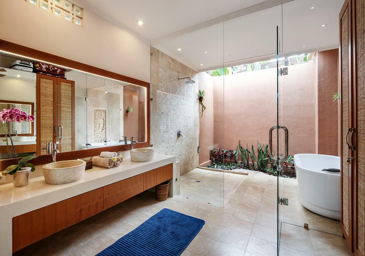 Villa Kembar Ubud Esterno foto